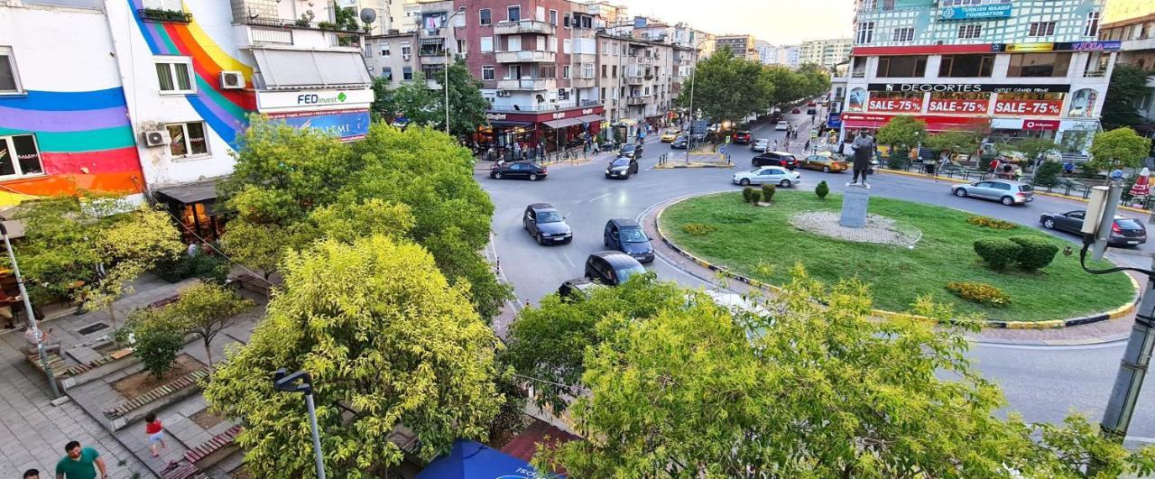 2V1 - Sheshi Willson Lägenhet Tirana Exteriör bild